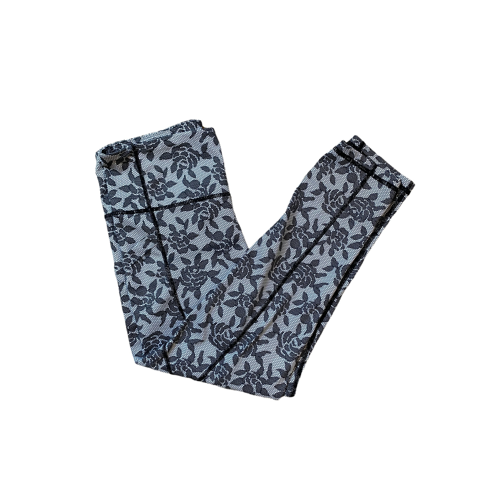 Black and White Floral Lace Design Leggings